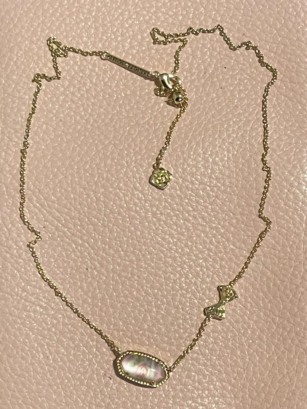 Kendra Scott Loveshack Fancy Elisa Necklace